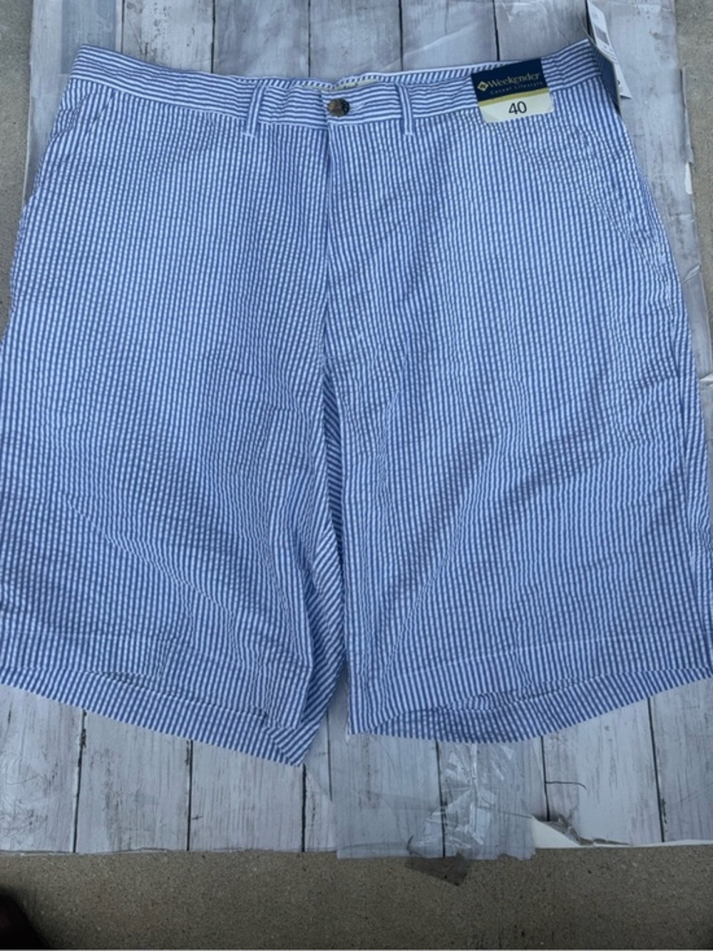 Weekenders Blue & White Seersucker Men’s Flat-Front Shorts